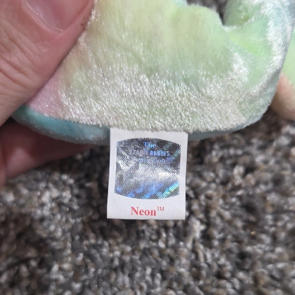 Ty Beanie Baby Seahorse Neon - Picture 2 of 4